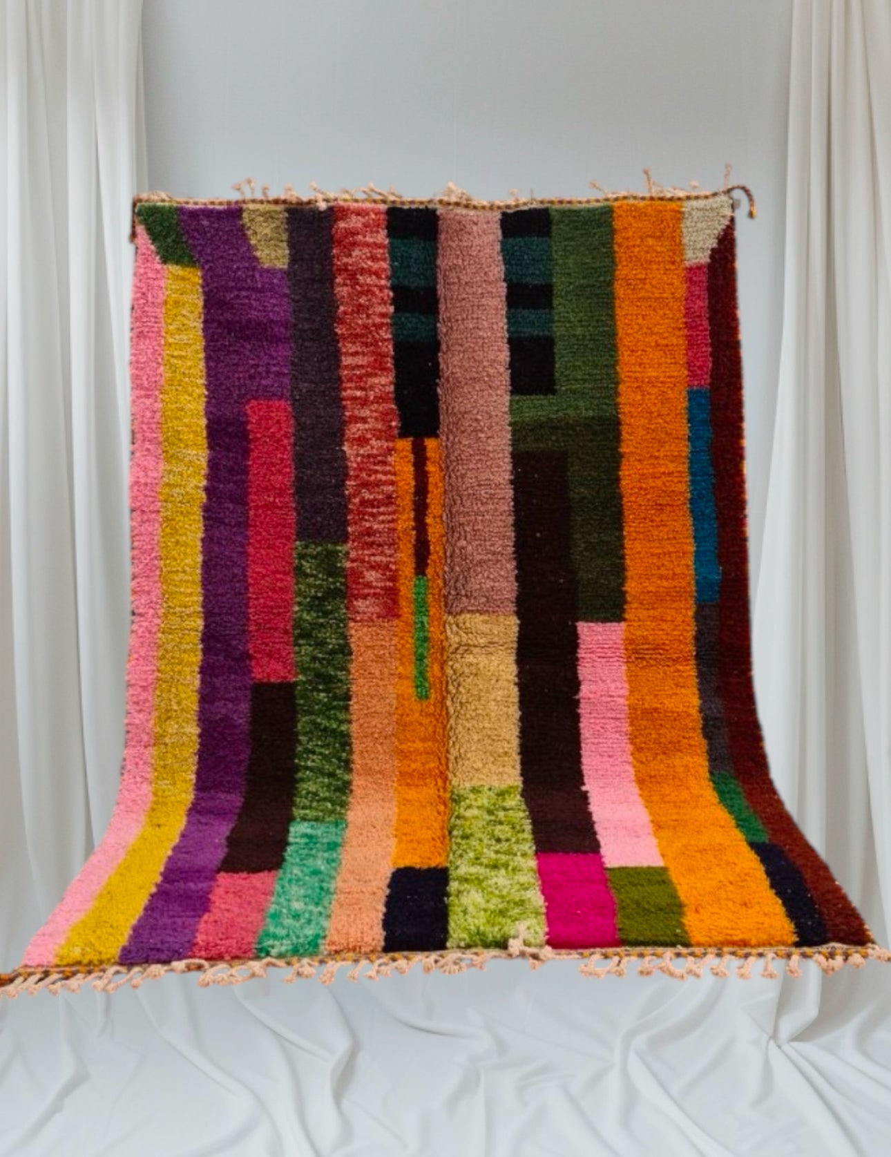 Beni Ouarain Rug size 250 x 150 cm || 8.2 x 4.92 ft
