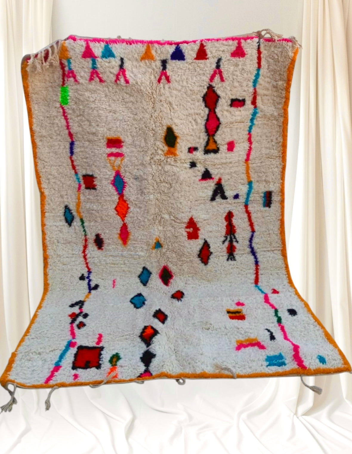 Azilal Rug, size 300 x 200 cm || 9.84 x 6.56 ft