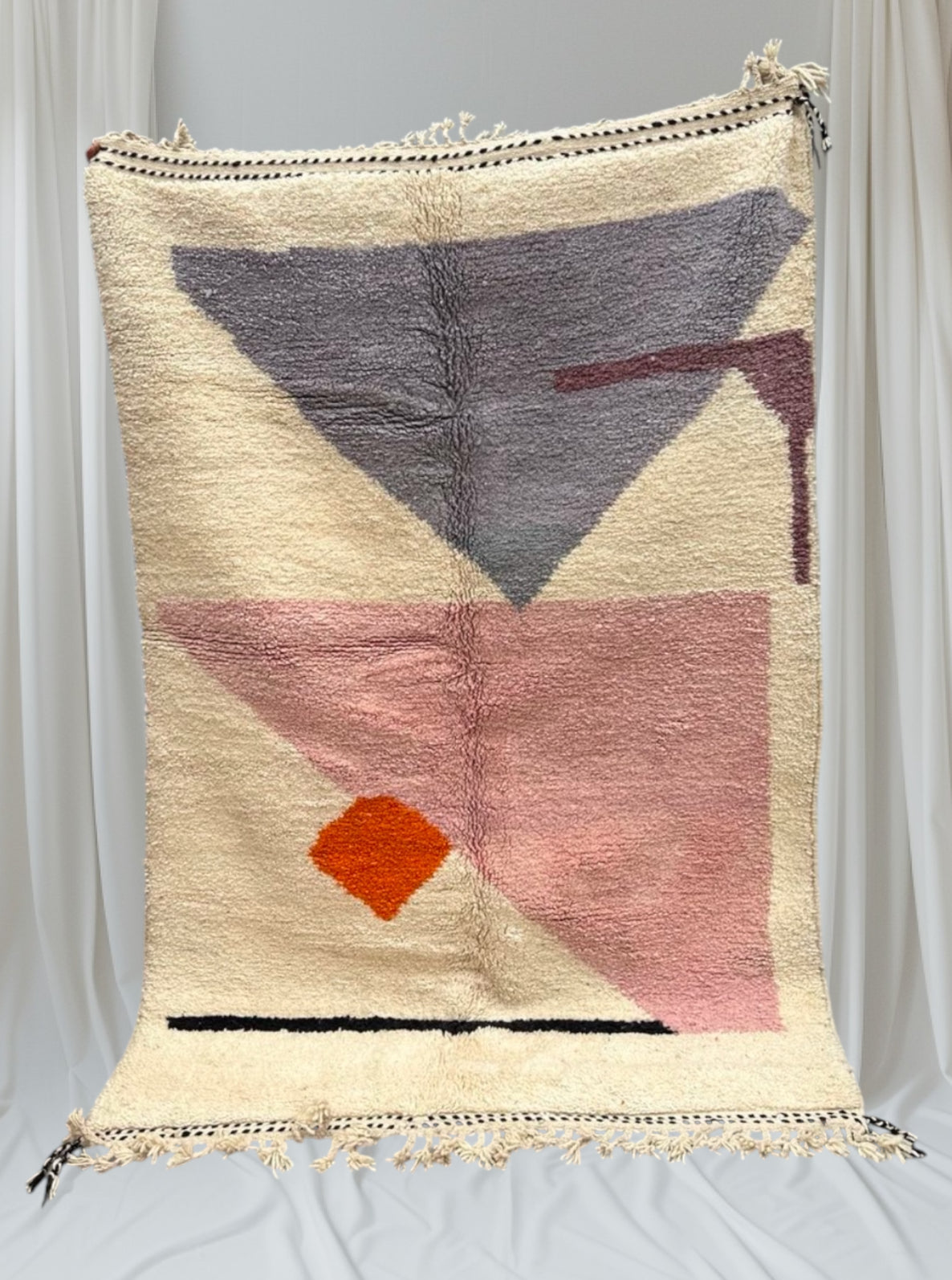 Beni Ouarain Rug size 250 x 150 cm || 8.2 x 4.92 ft