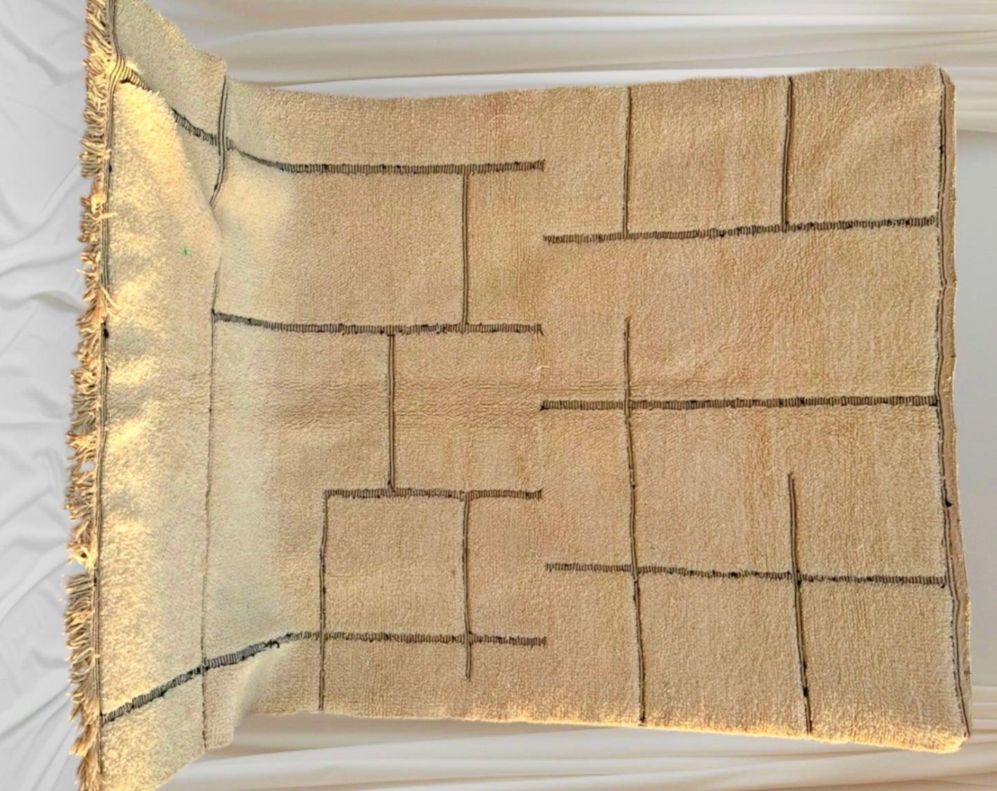 Beni Ouarain Rug size 300 x 200 cm || 9.84 x 6.56 ft