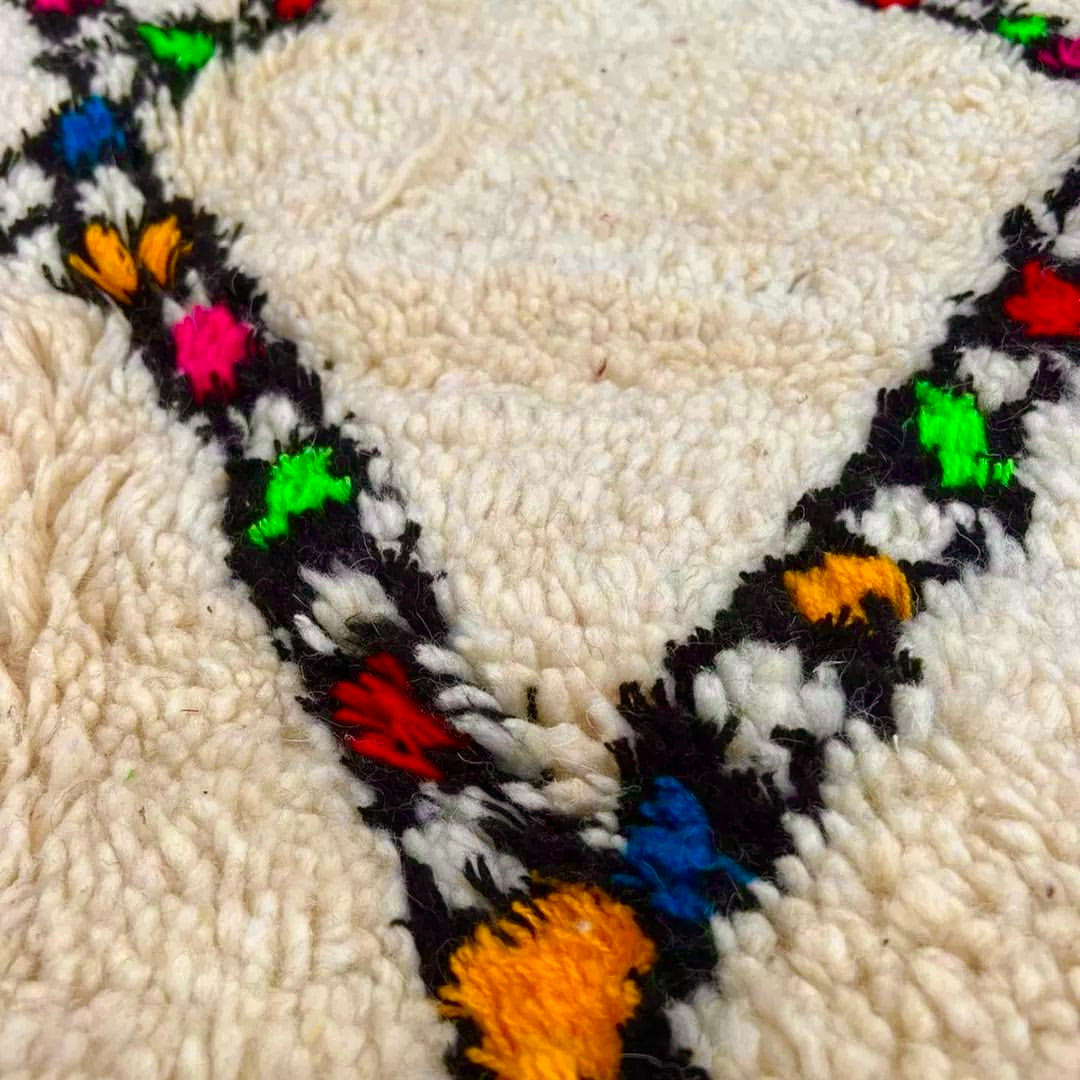 Azilal Rug, size 300 x 200 cm || 9.84 x 6.56 ft