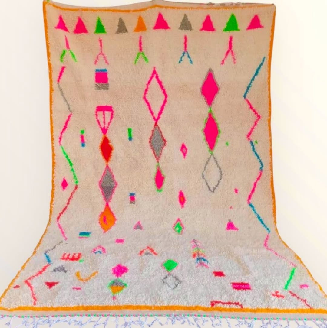 Azilal Rug, size 300 x 200 cm || 9.84 x 6.56 ft