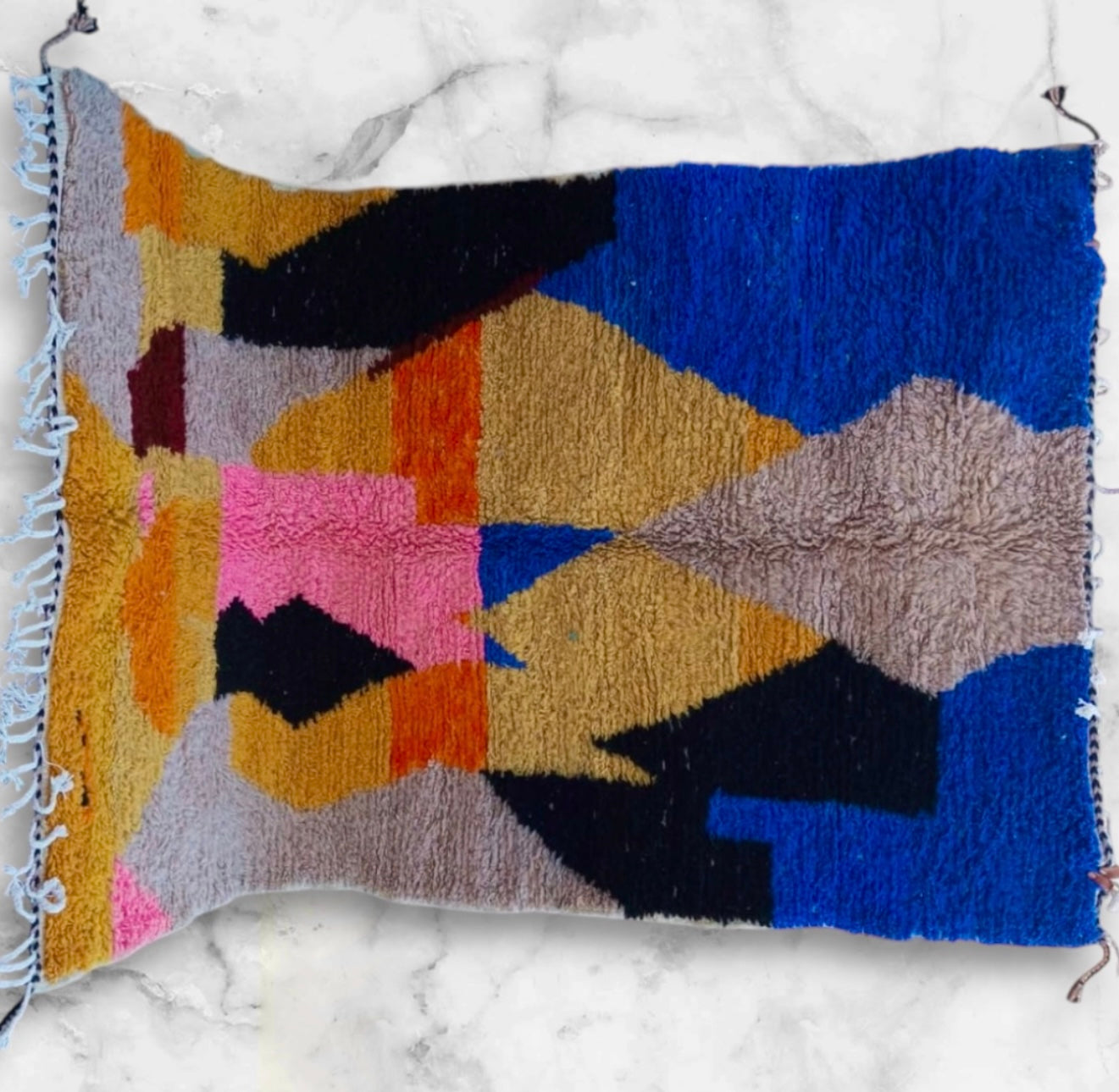 Beni Ouarain Rug size 250 x 150 cm || 8.2 x 4.92 ft