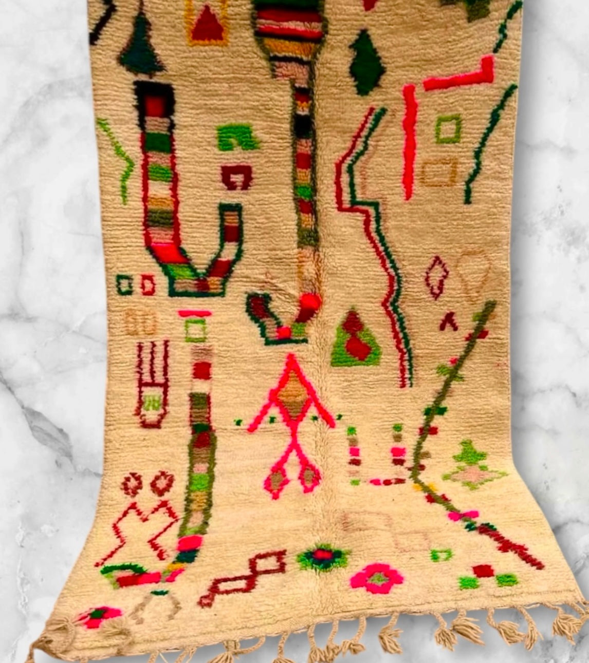 Handmade Azilal Rug, size 250 x 150 cm || 8.2 x 4.92 ft