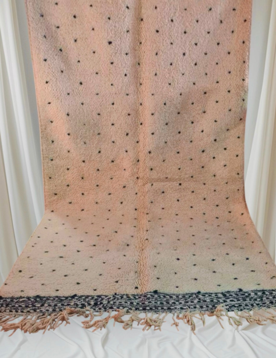 Beni Ouarain Rug size 250 x 150 cm || 8.2 x 4.92 ft