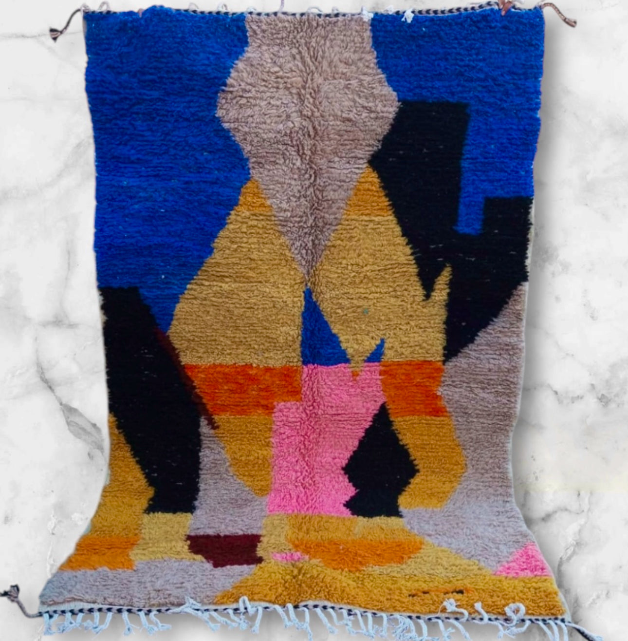 Beni Ouarain Rug size 250 x 150 cm || 8.2 x 4.92 ft