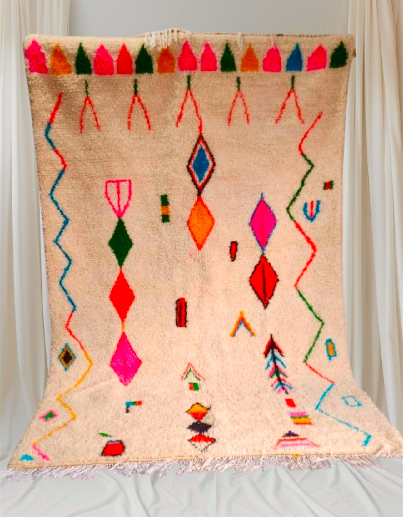 Azilal Rug, size 300 x 200 cm || 9.84 x 6.56 ft
