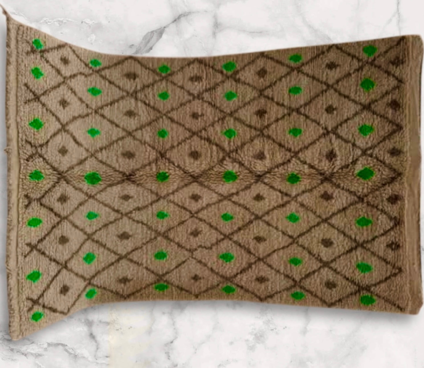 Beni Ouarain Rug size 250 x 150 cm || 8.2 x 4.92 ft