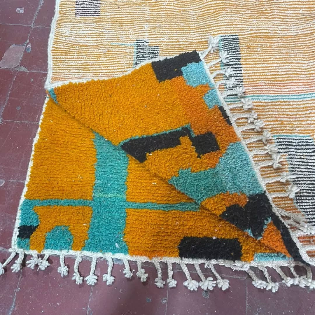 Azilal Rug, size 300 x 200 cm || 9.84 x 6.56 ft