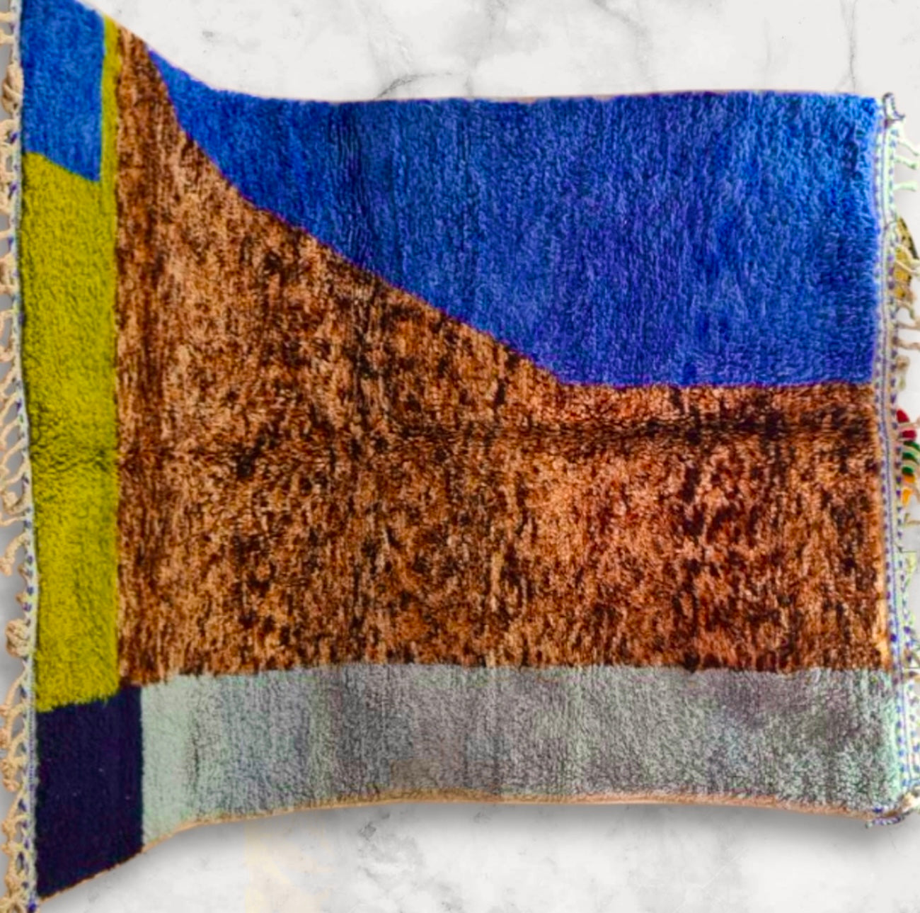 Beni Ouarain Rug size 250 x 150 cm || 8.2 x 4.92 ft