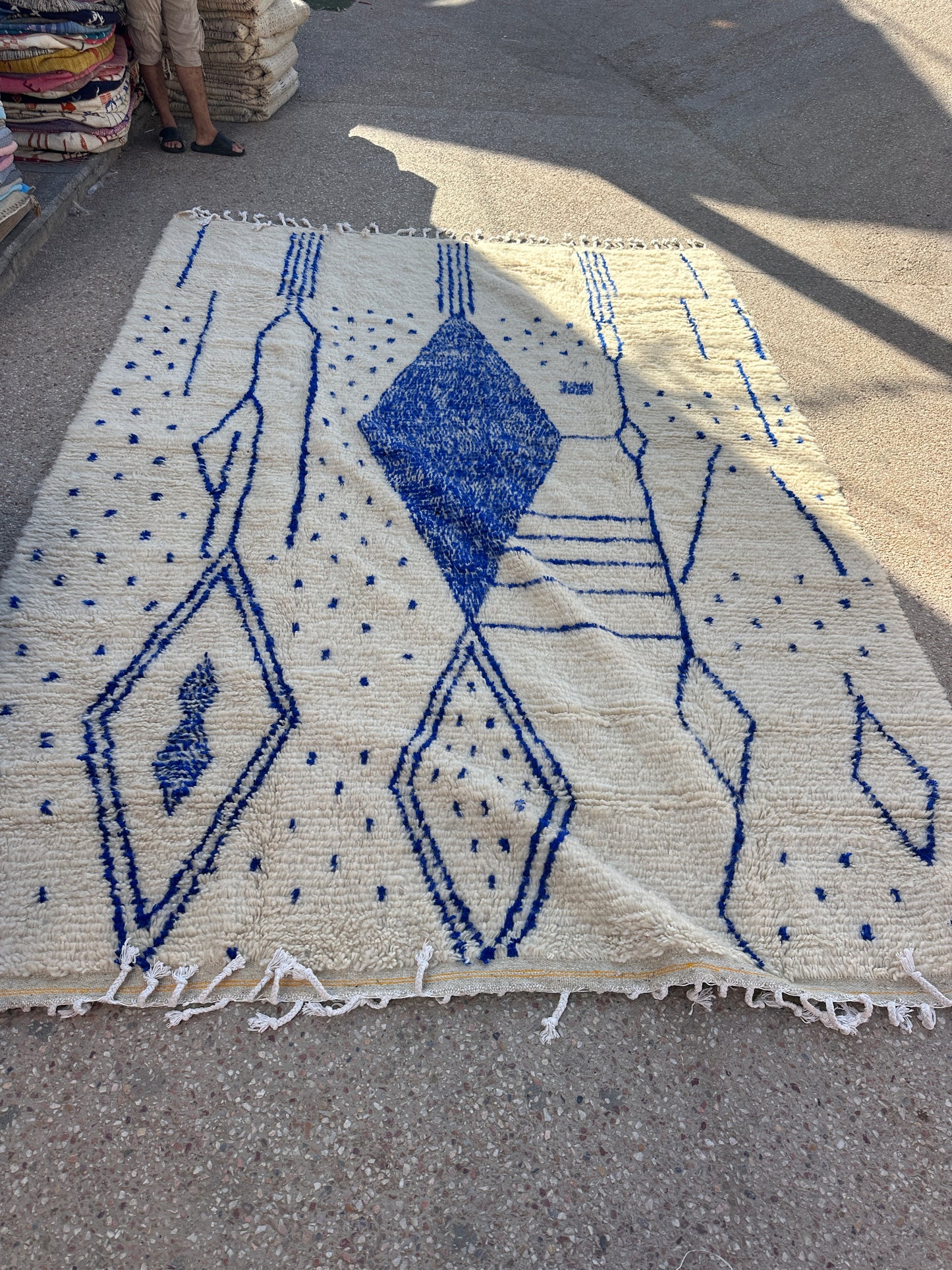 Handmade Azilal Rug, size 350 x 250 cm