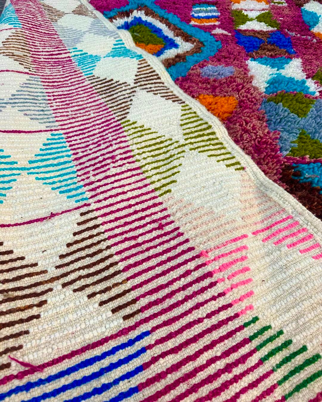 Handmade Azilal Rug, size 300 x 200 cm || 9.84 x 6.56 ft