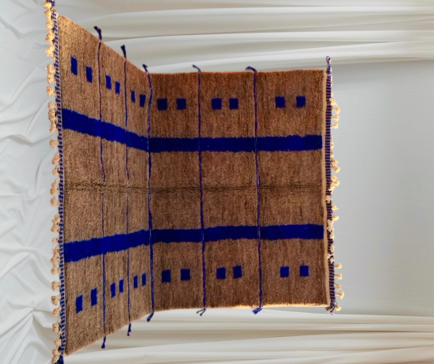 Beni Ouarain Rug size 300 x 200 cm || 9.84 x 6.56 ft