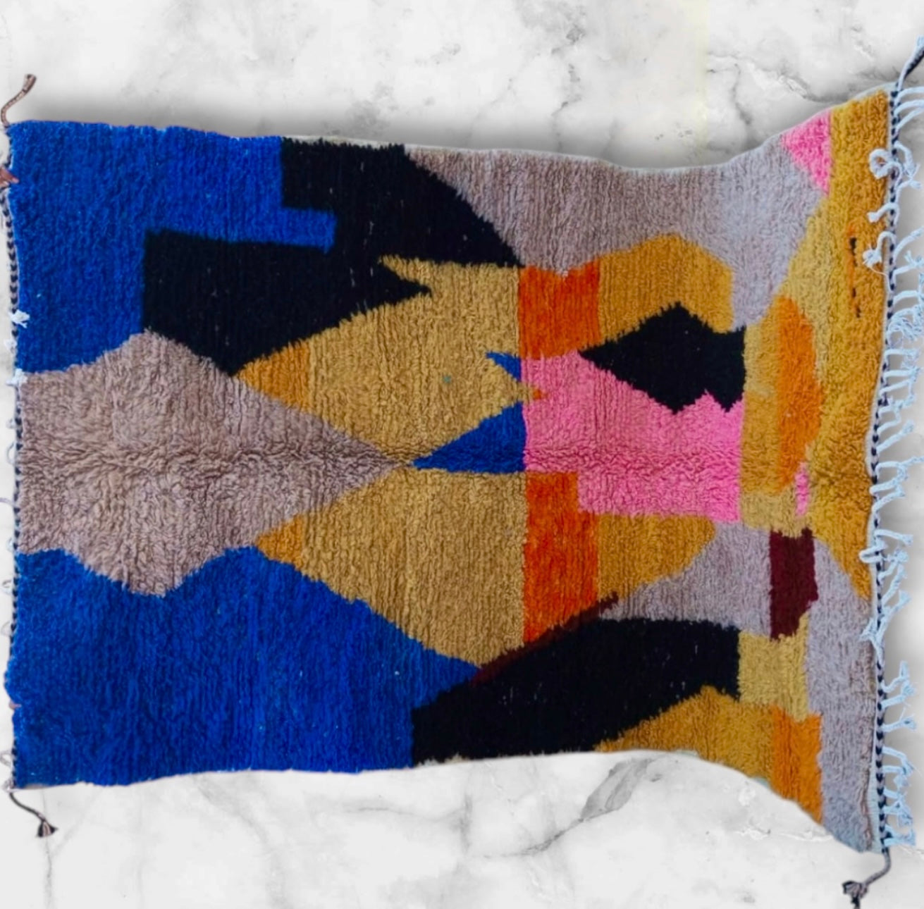 Beni Ouarain Rug size 250 x 150 cm || 8.2 x 4.92 ft