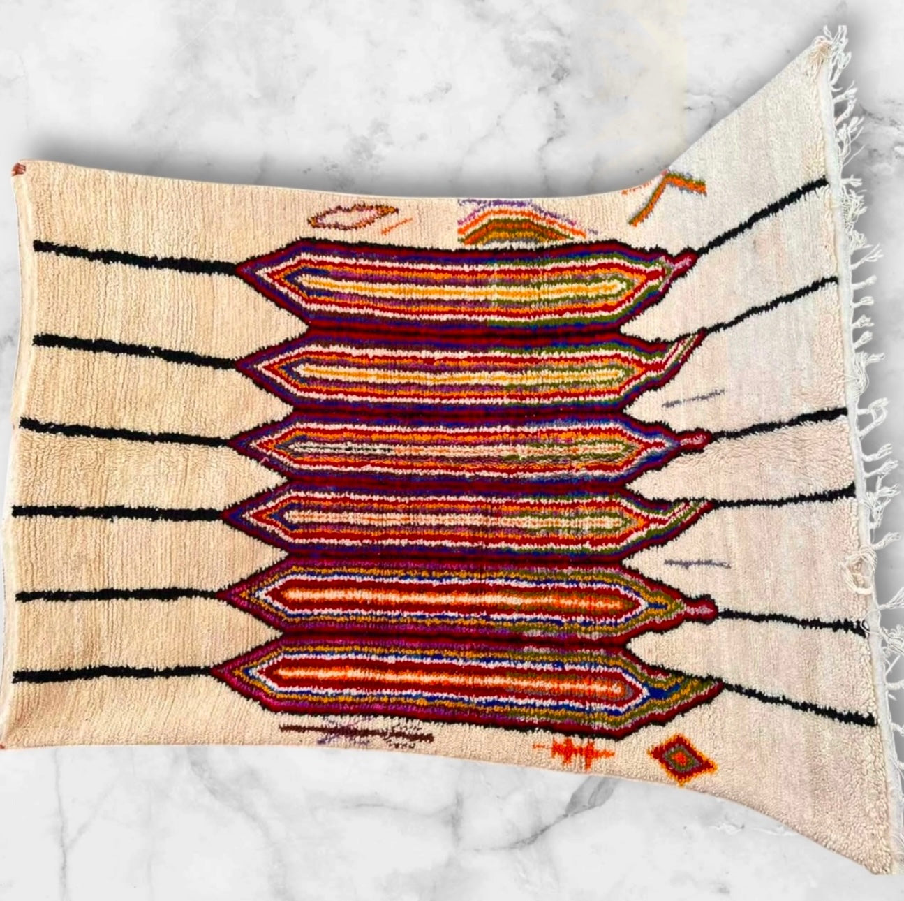 Azilal Rug, size 300 x 200 cm || 9.84 x 6.56 ft
