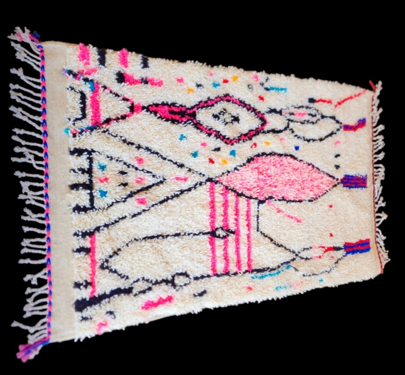 Handmade Azilal Rug, size 150 x 100 cm (4.92 x 3.28 ft)