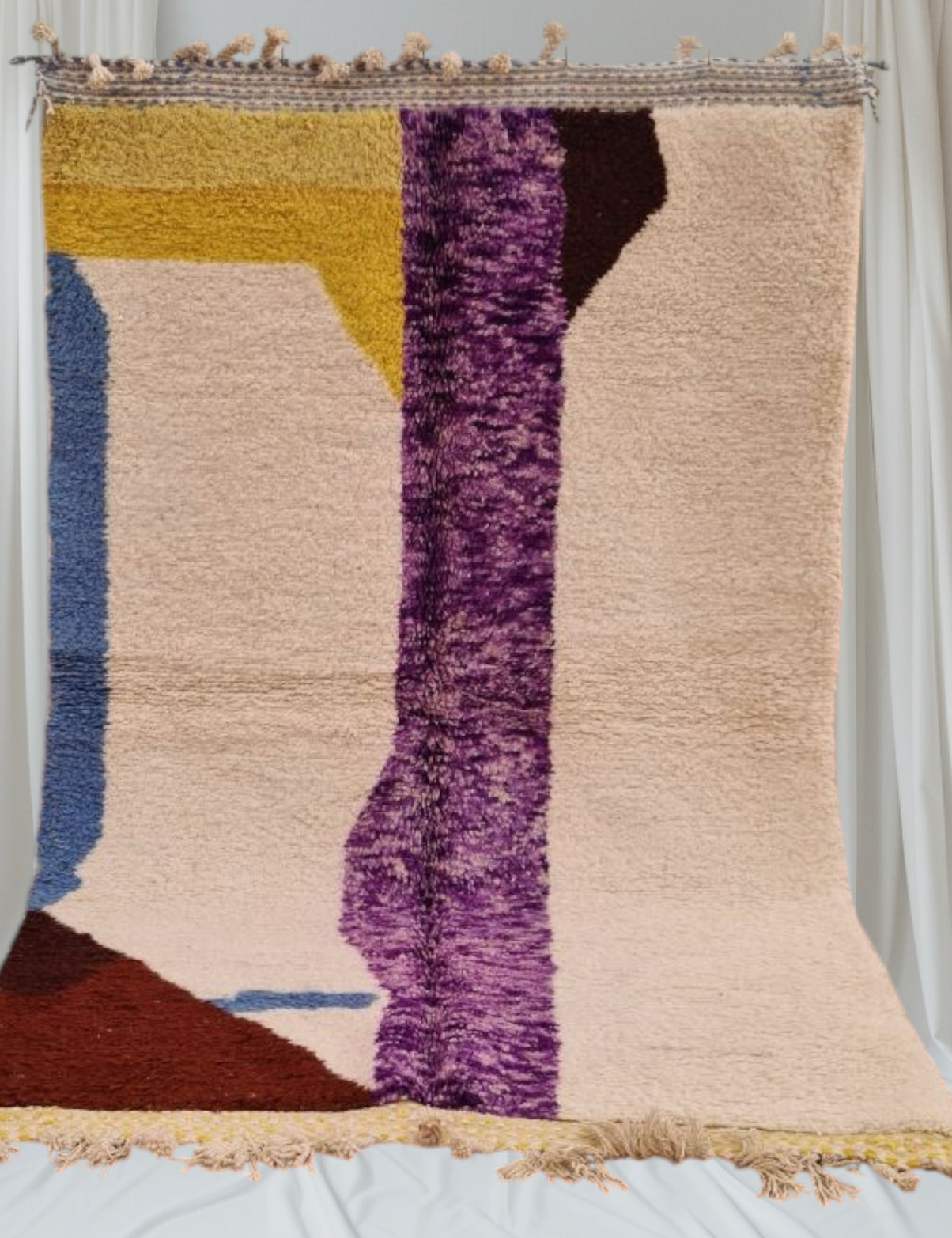 Beni Ouarain Rug size 250 x 150 cm || 8.2 x 4.92 ft