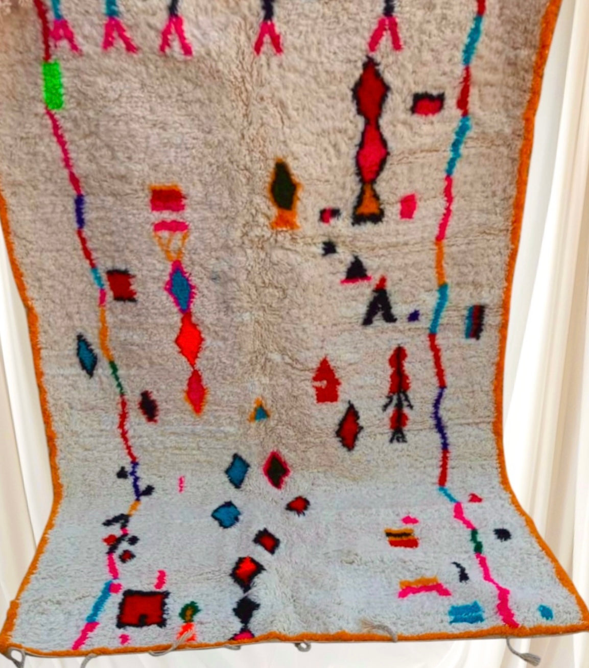 Azilal Rug, size 300 x 200 cm || 9.84 x 6.56 ft