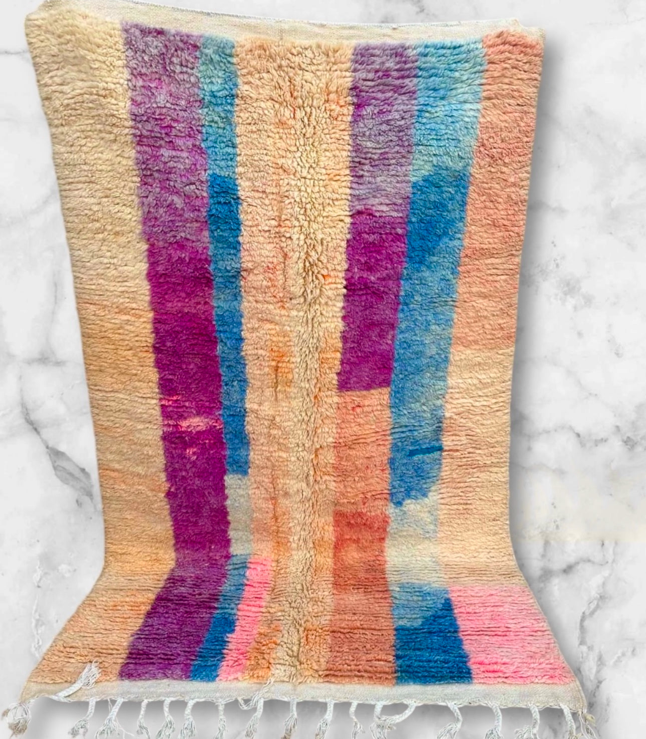 Handmade Azilal Rug, size 250 x 150 cm || 8.2 x 4.92 ft