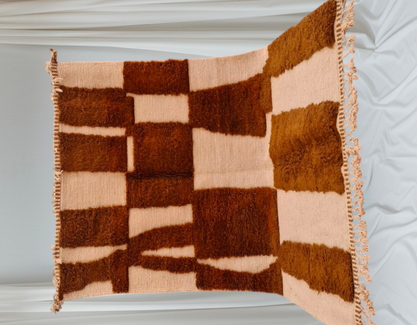 Beni Ouarain Rug size 250 x 150 cm || 8.2 x 4.92 ft
