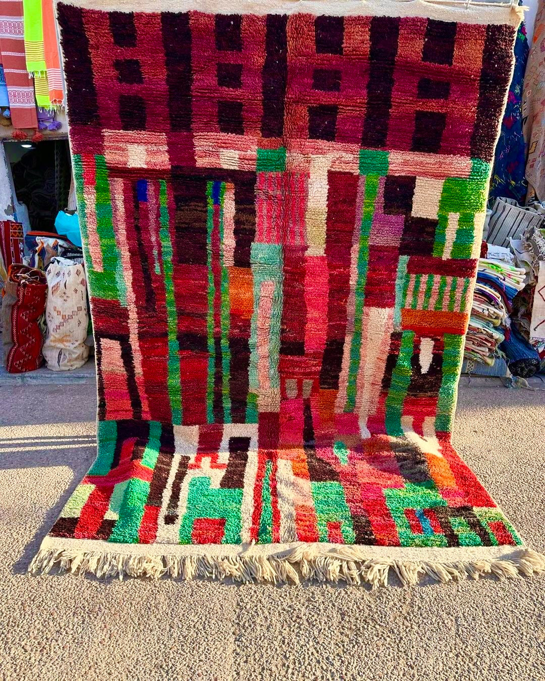 Azilal Rug, size 300 x 200 cm || 9.84 x 6.56 ft