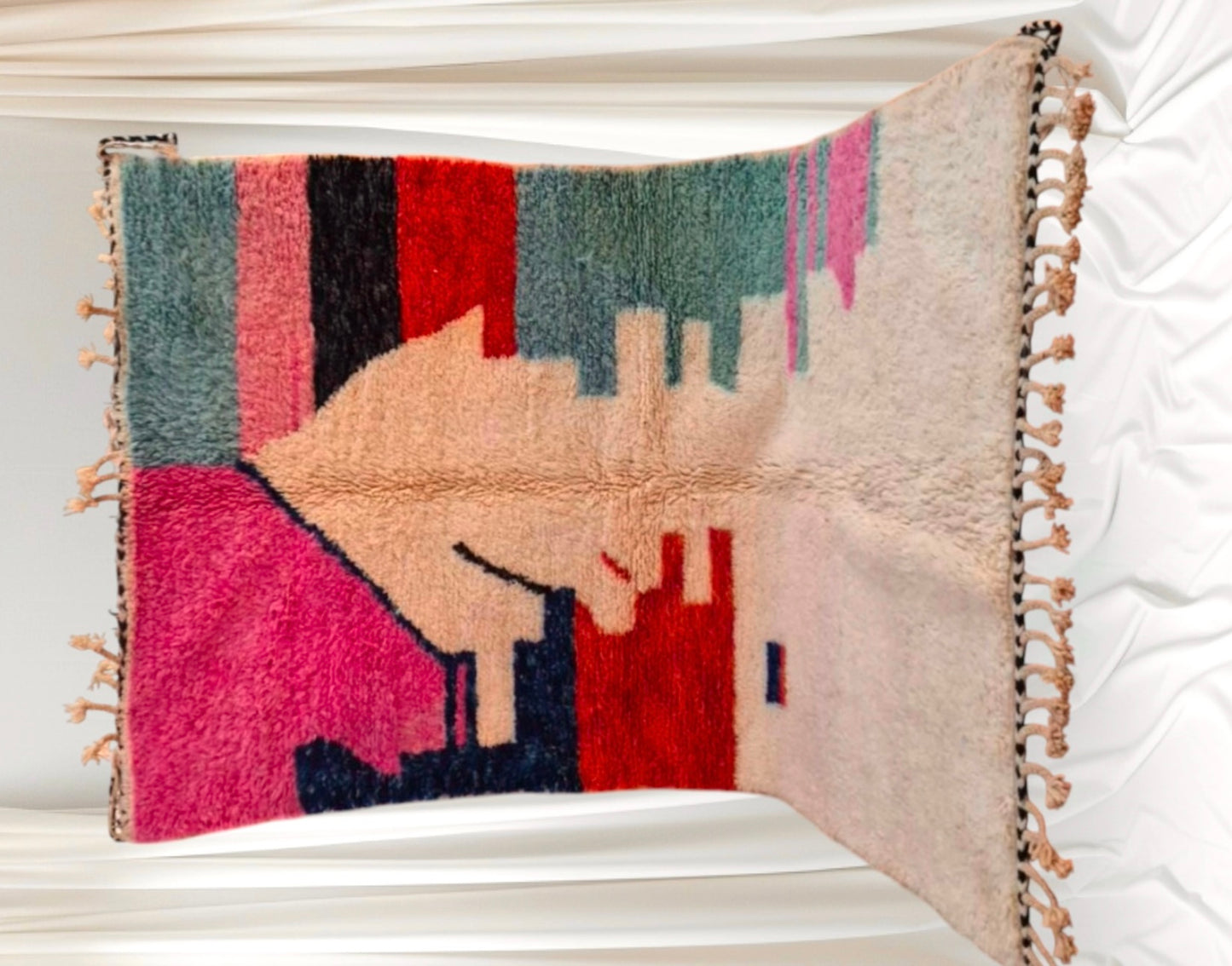 Beni Ouarain Rug size 250 x 150 cm || 8.2 x 4.92 ft