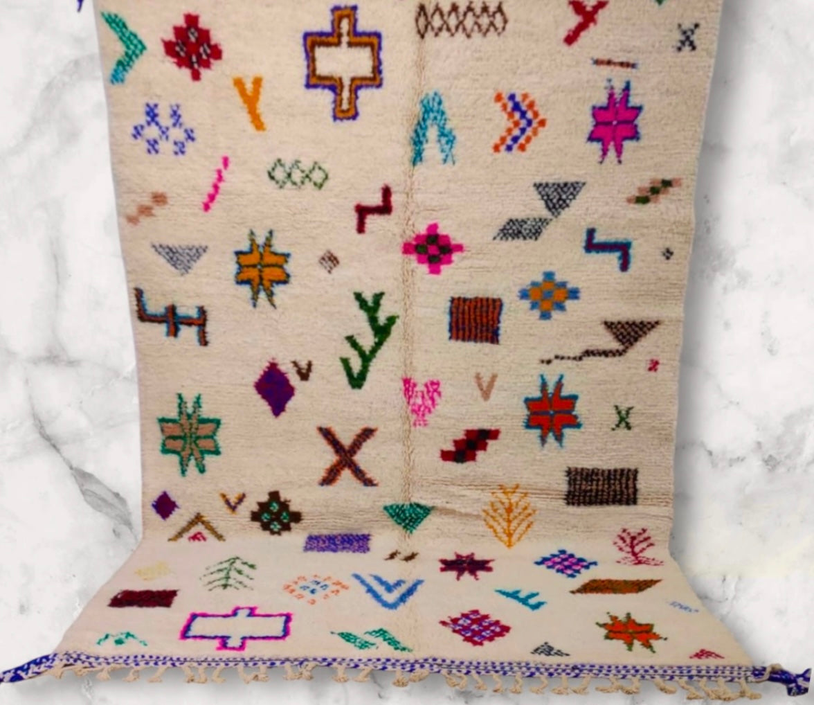 Azilal Rug, size 300 x 200 cm || 9.84 x 6.56 ft