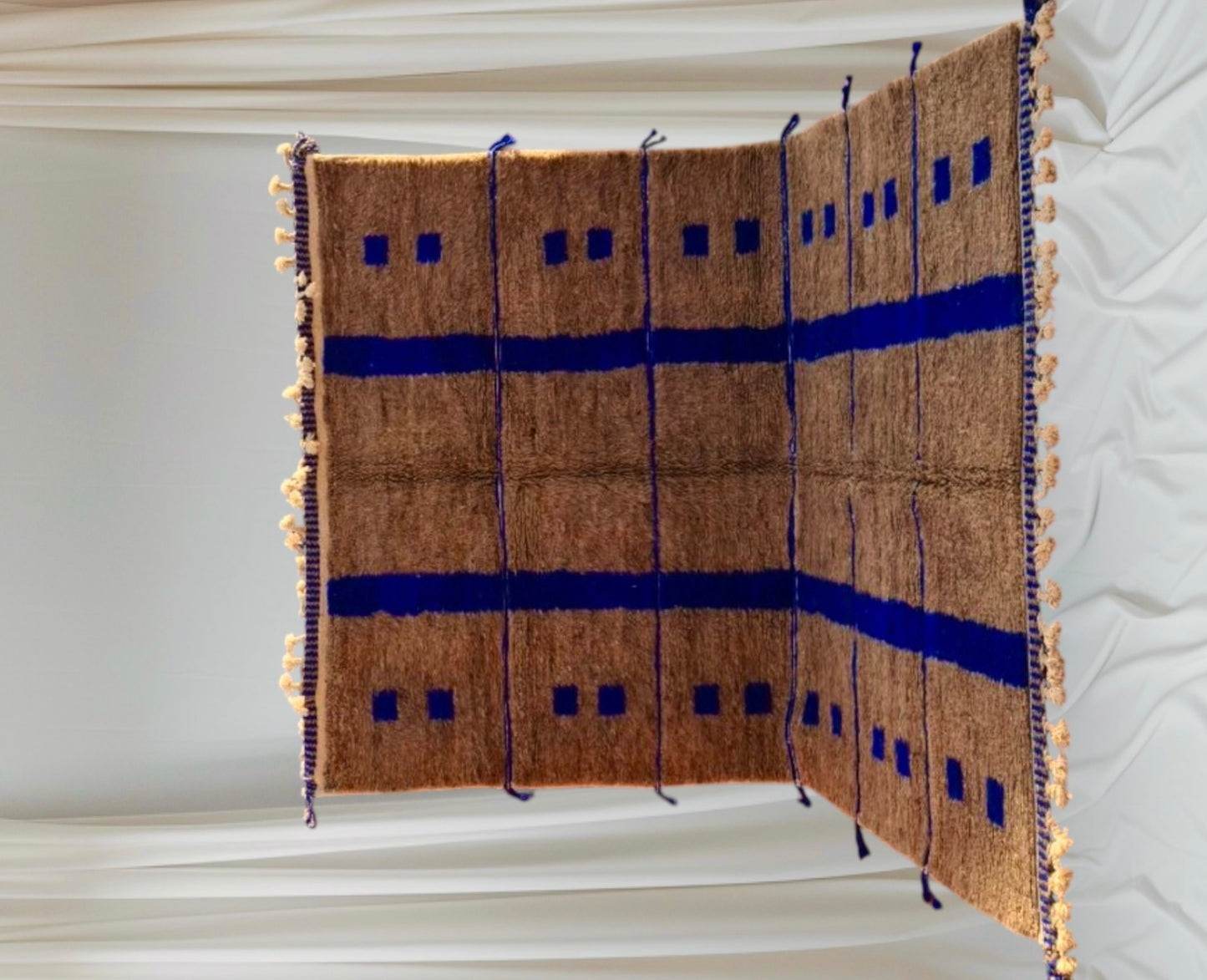 Beni Ouarain Rug size 300 x 200 cm || 9.84 x 6.56 ft