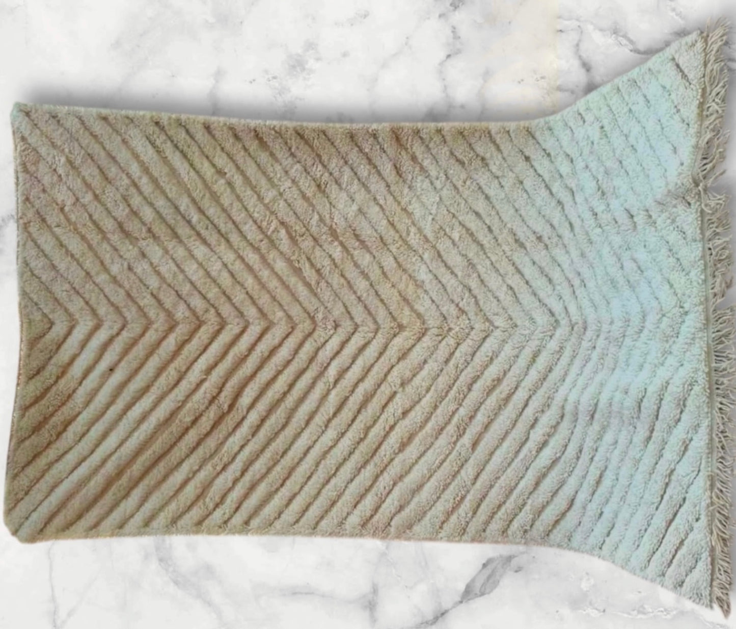 Beni Ouarain Rug size 250 x 150 cm || 8.2 x 4.92 ft