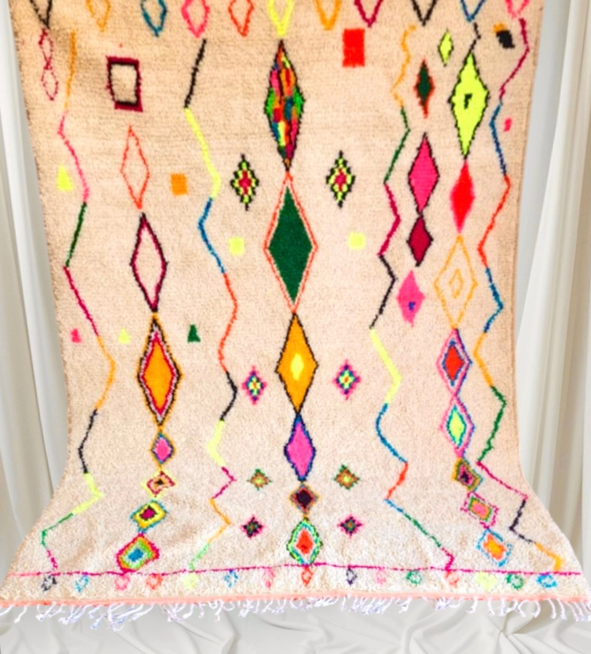 Handmade Azilal Rug, size 300 x 200 cm || 9.84 x 6.56 ft