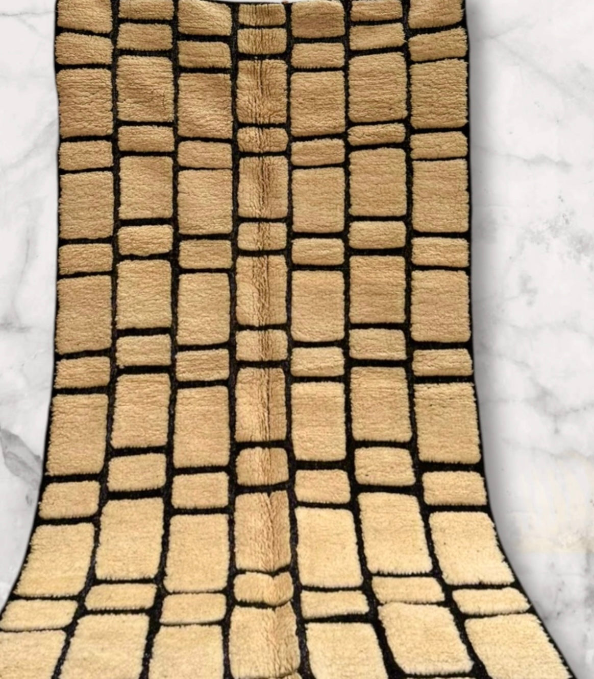 Beni Ouarain Rug size 250 x 150 cm || 8.2 x 4.92 ft