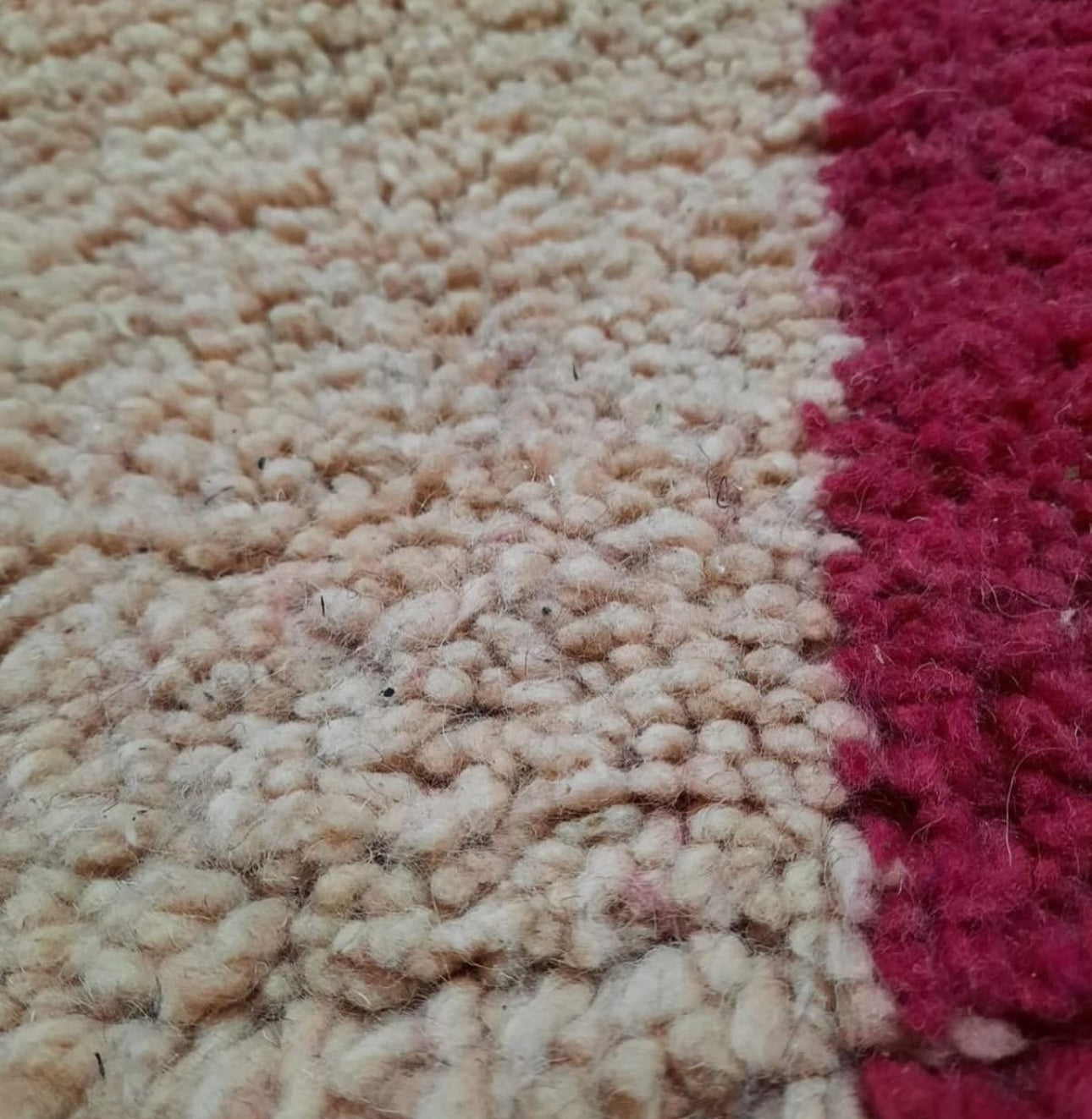 Azilal Rug, size 300 x 200 cm || 9.84 x 6.56 ft