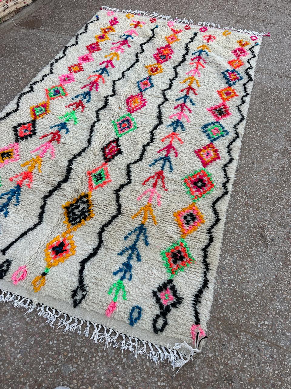 Handmade Azilal Rug, size 300 x 200 cm || 9.84 x 6.56 ft