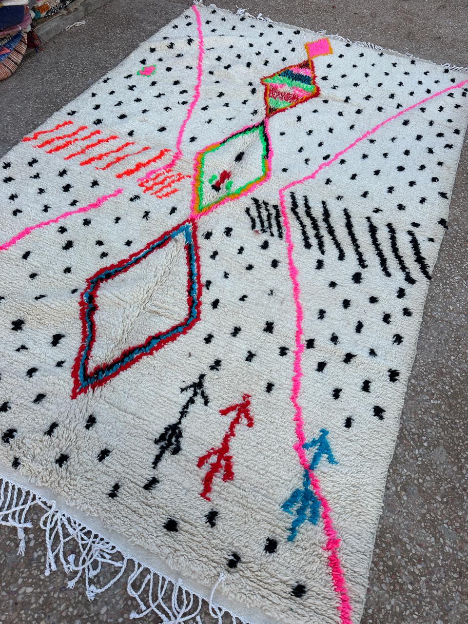 Handmade Azilal Rug, size 300 x 200 cm || 9.84 x 6.56 ft