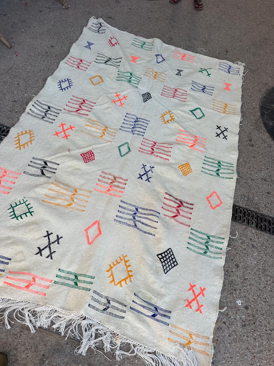 Handmade Kelim Rug, size 250 x 150 cm || 8.2 x 4.92 ft
