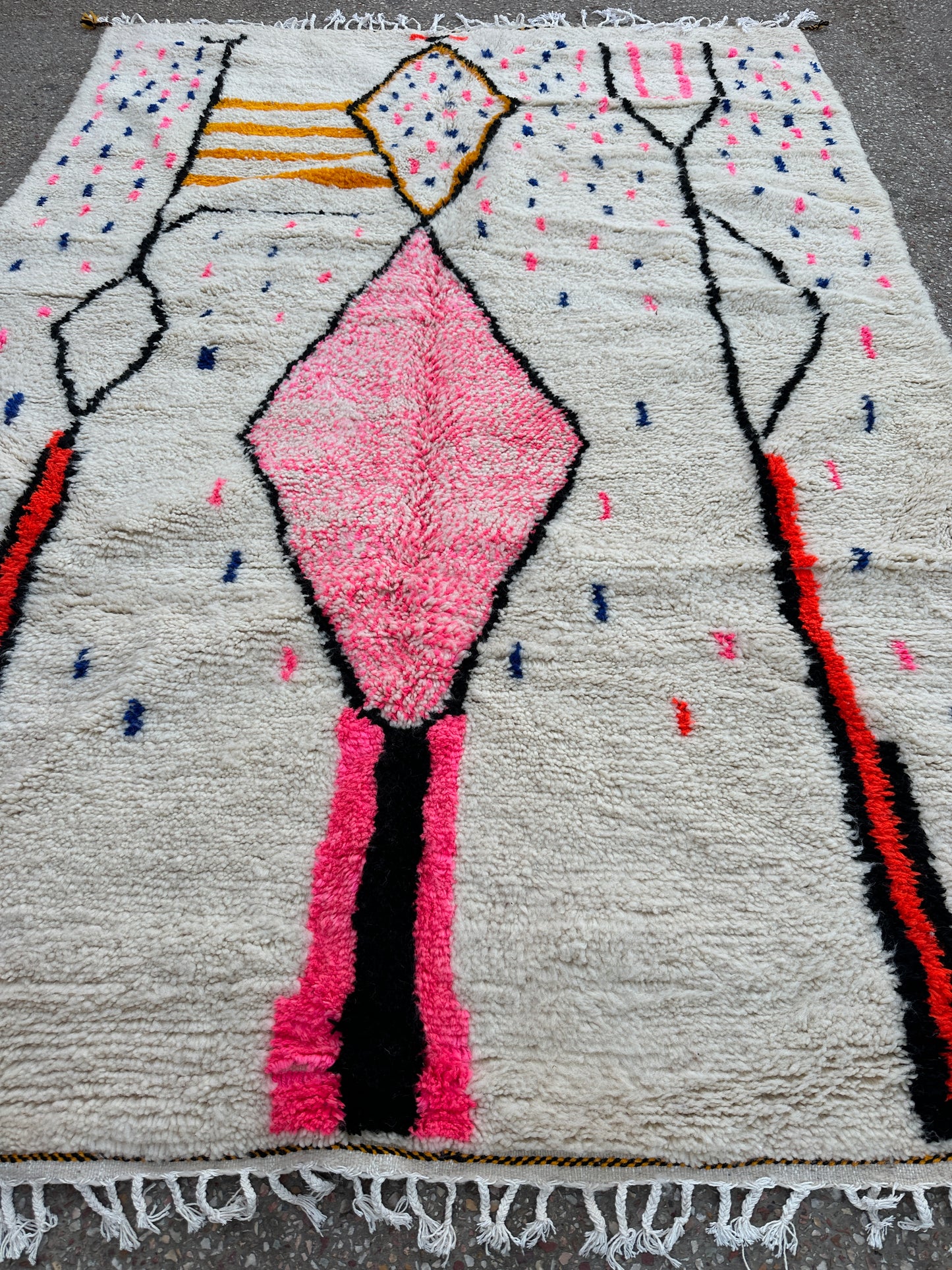Handmade azilal Rug, size 300 x 200 cm || 9.84 x 6.56 ft
