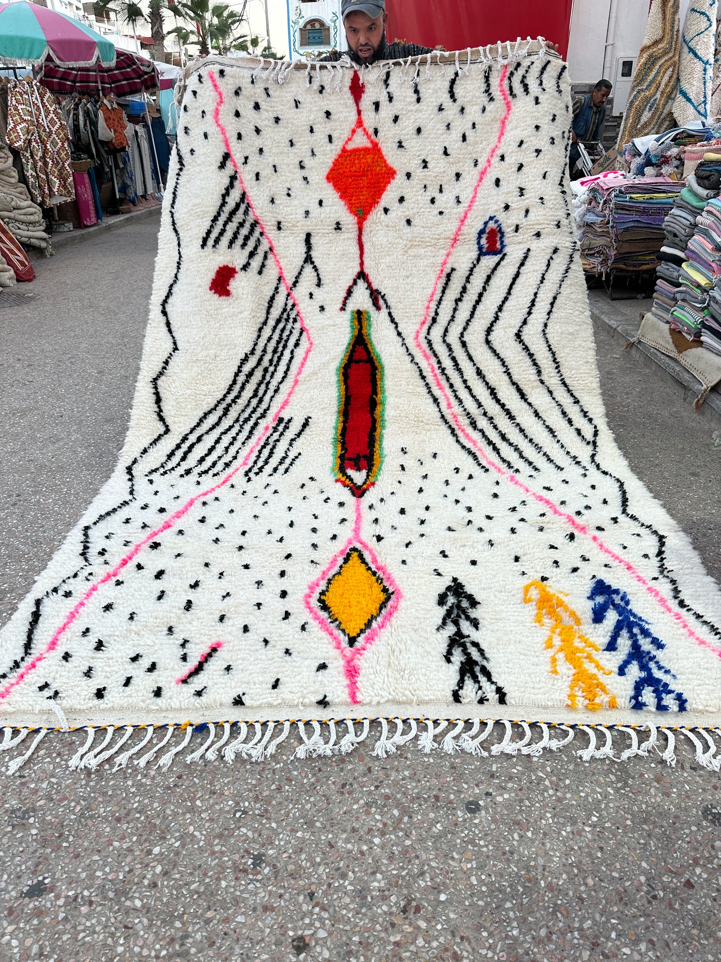 Handmade azilal Rug, size 300 x 200 cm || 9.84 x 6.56 ft