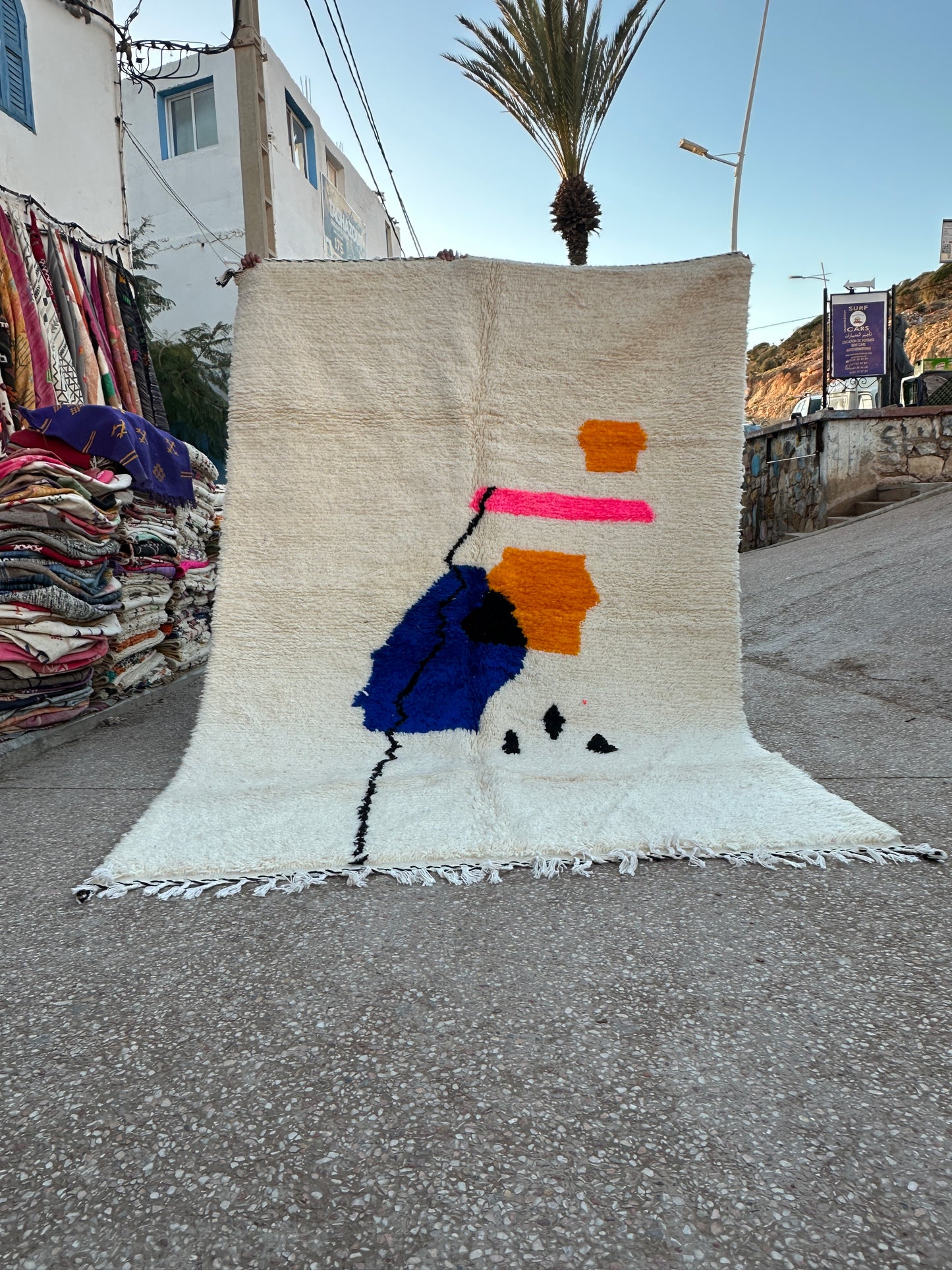 Azilal Rug, size 300 x 200 cm || 9.84 x 6.56 ft