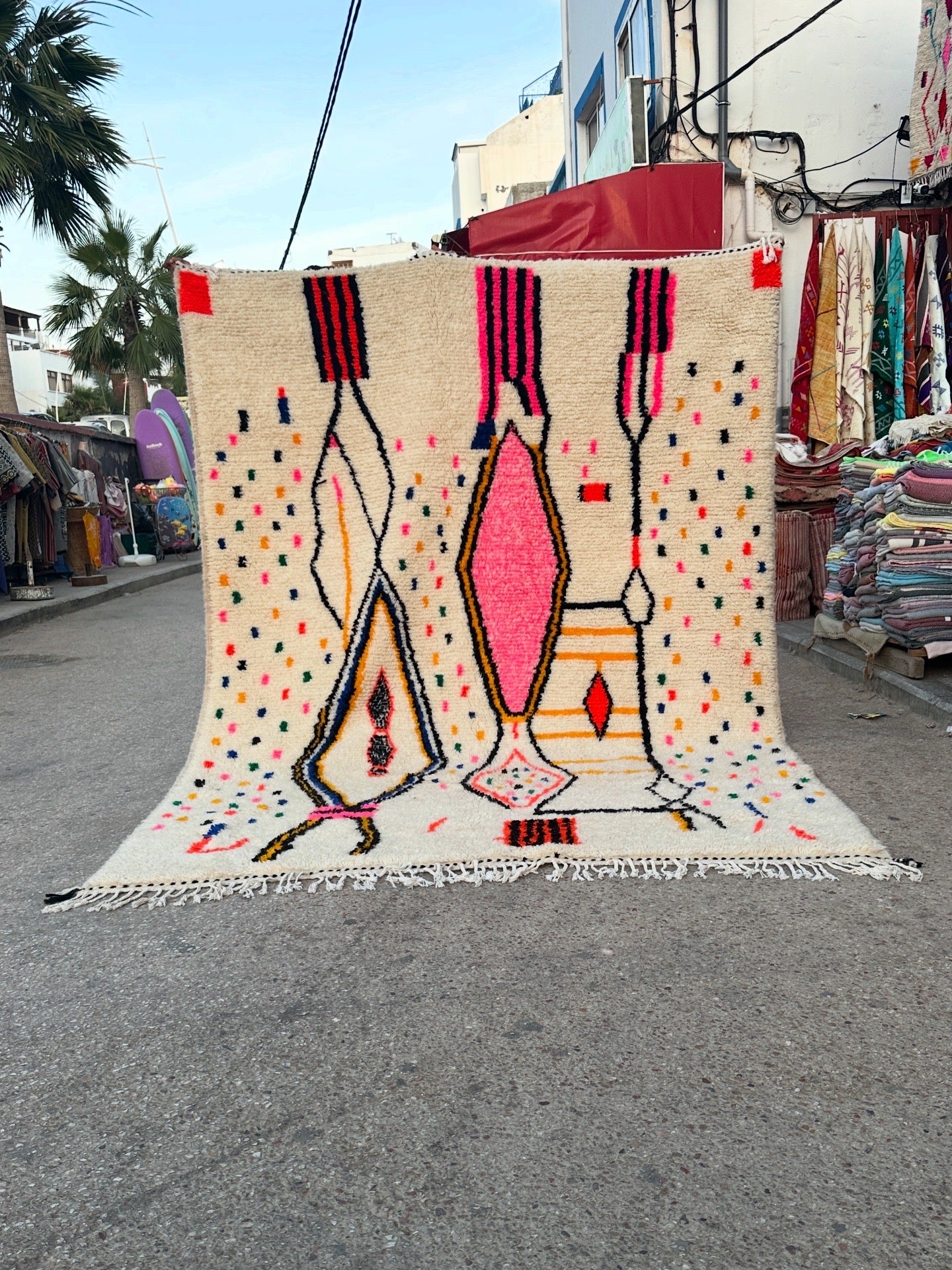 Handmade Azilal Rug, size 300 x 200 cm || 9.84 x 6.56 ft
