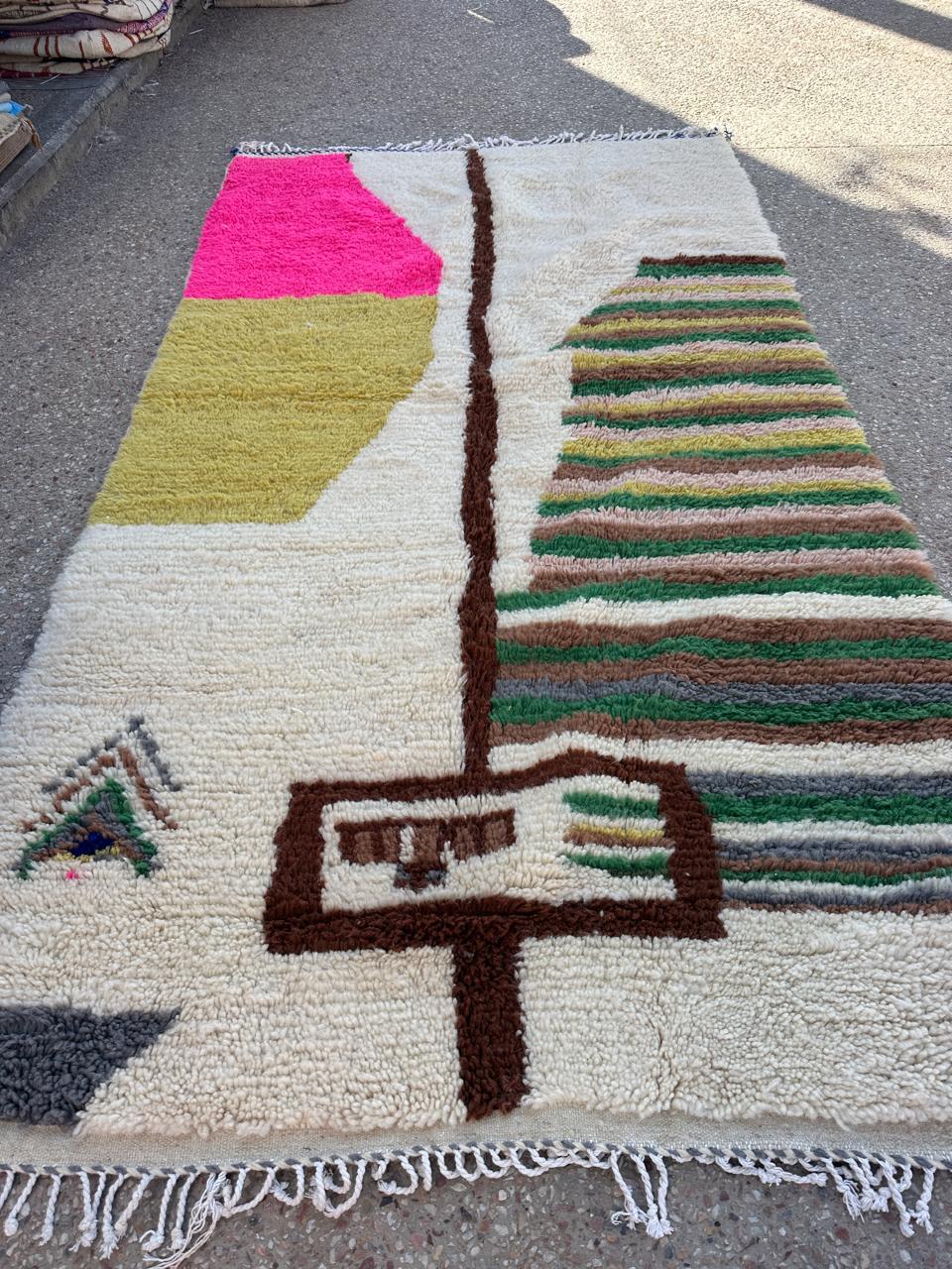 Handmade Azilal Rug, size 250 x 150 cm || 8.2 x 4.92 ft