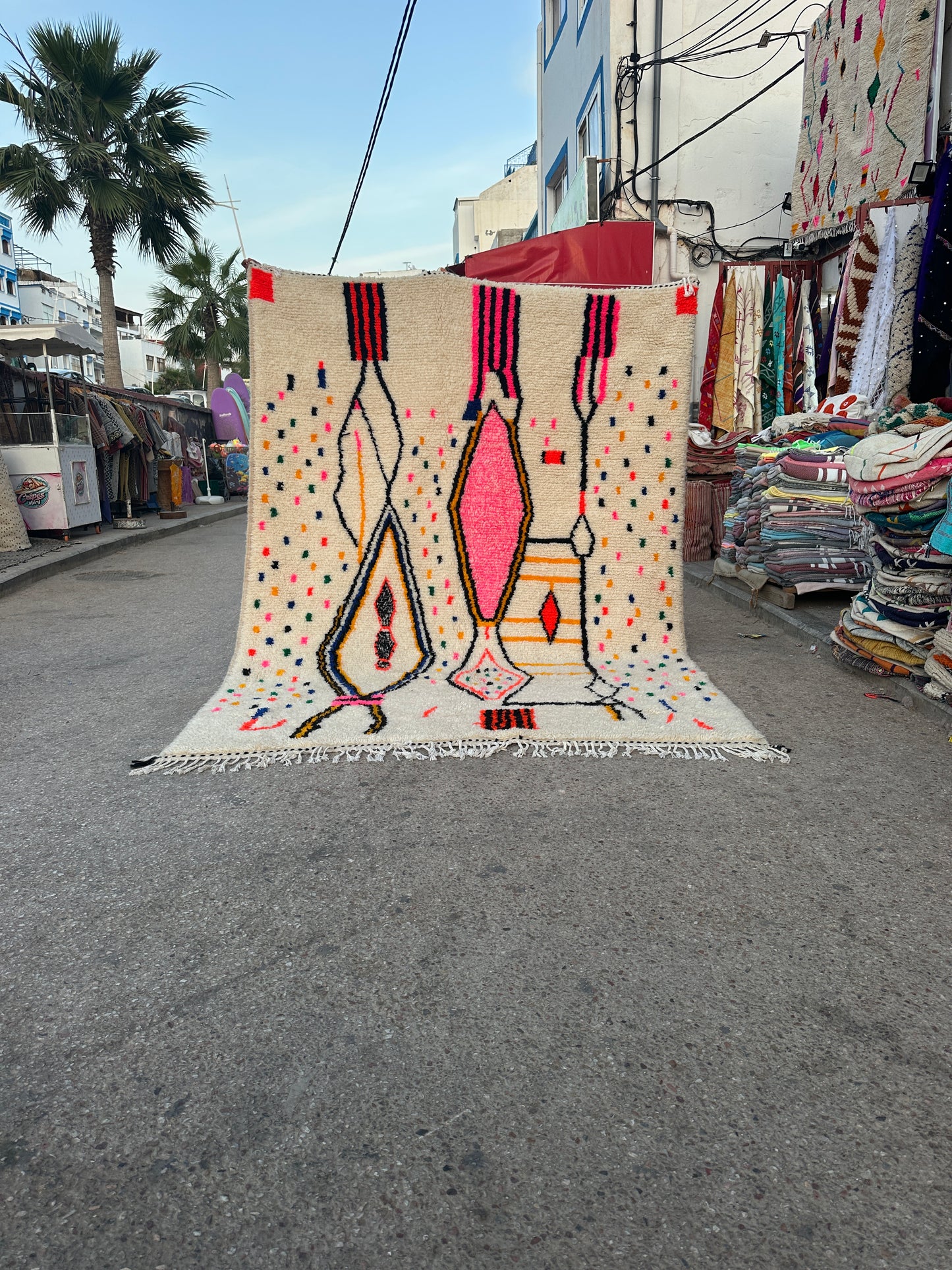Handmade Azilal Rug, size 300 x 200 cm || 9.84 x 6.56 ft