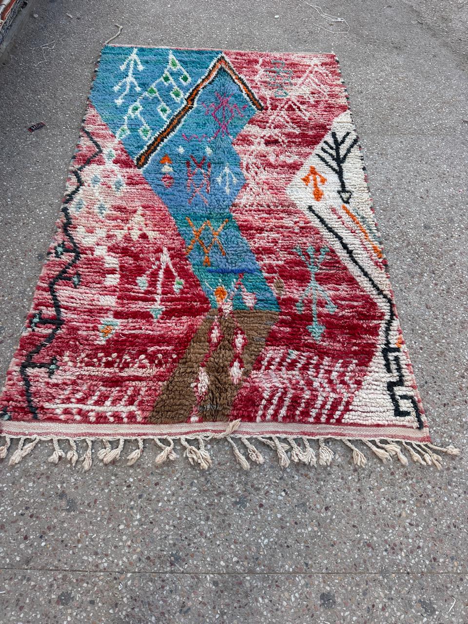 Handmade Azilal Rug, size 250 x 150 cm || 8.2 x 4.92 ft