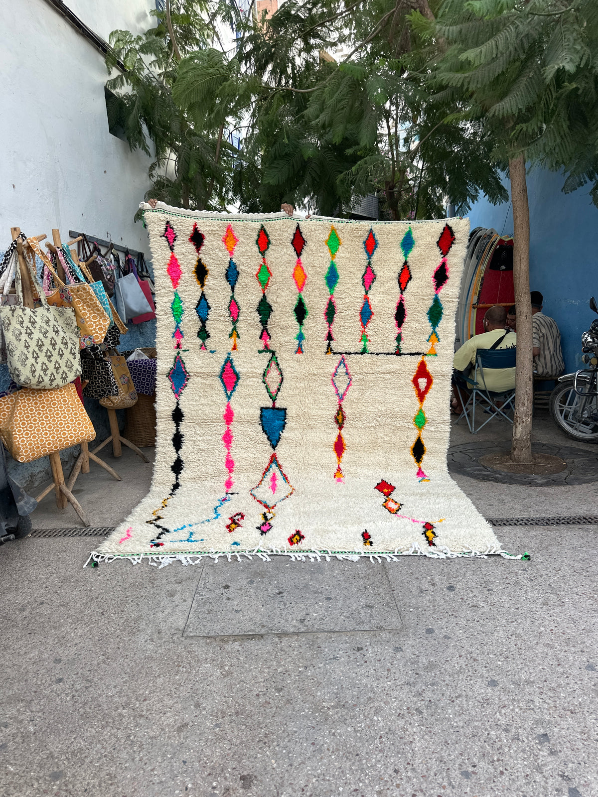 Handmade Azilal Rug, size 300 x 200 cm || 9.84 x 6.56 ft