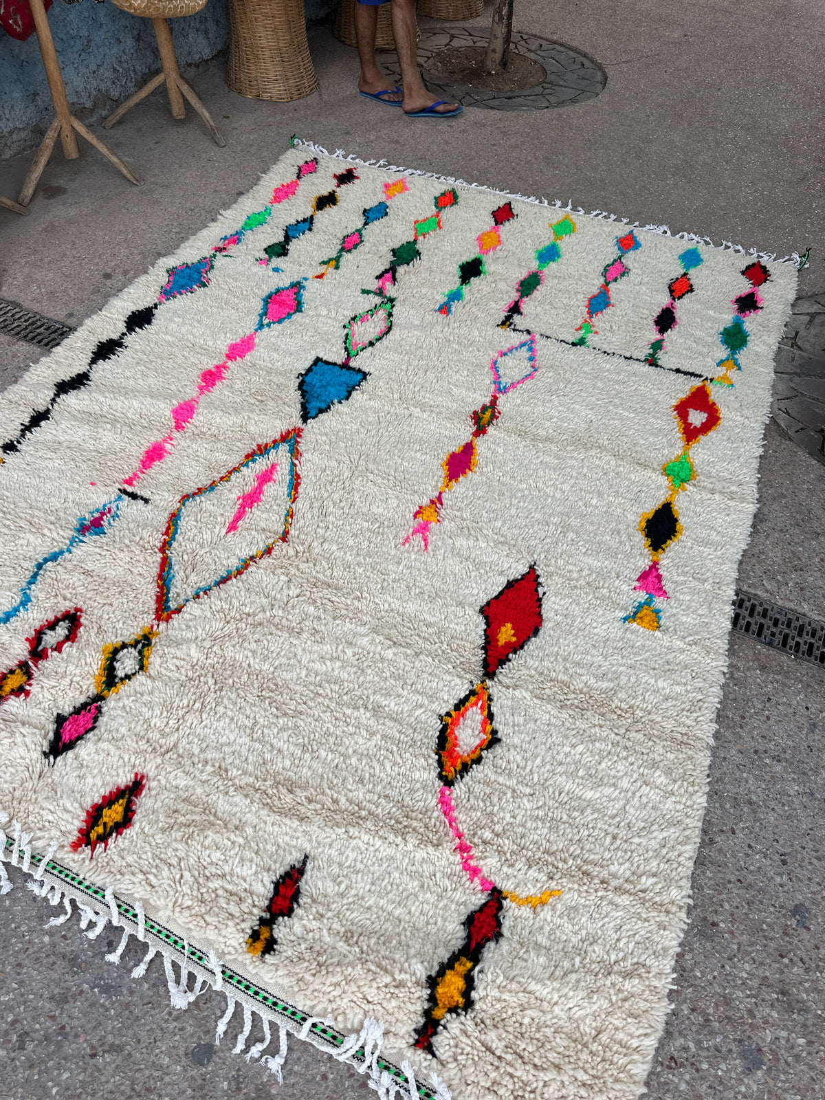 Handmade Azilal Rug, size 300 x 200 cm || 9.84 x 6.56 ft