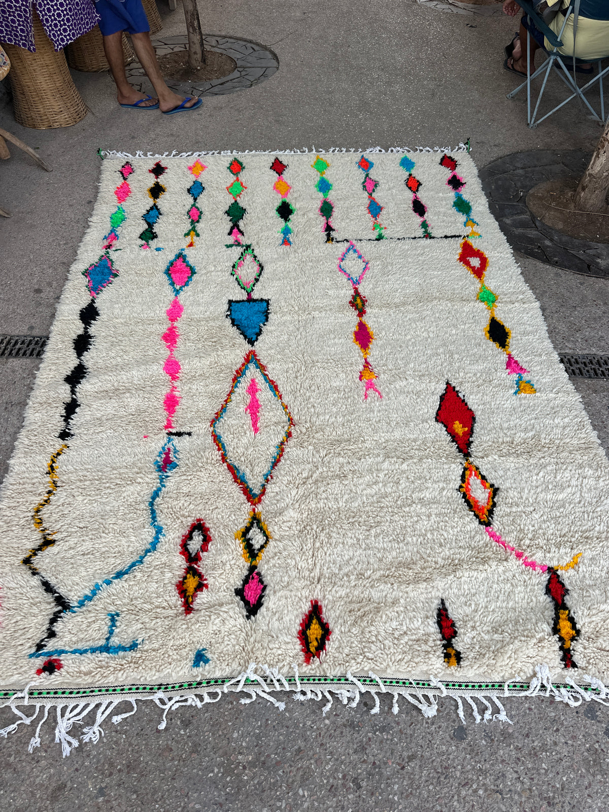 Handmade Azilal Rug, size 300 x 200 cm || 9.84 x 6.56 ft