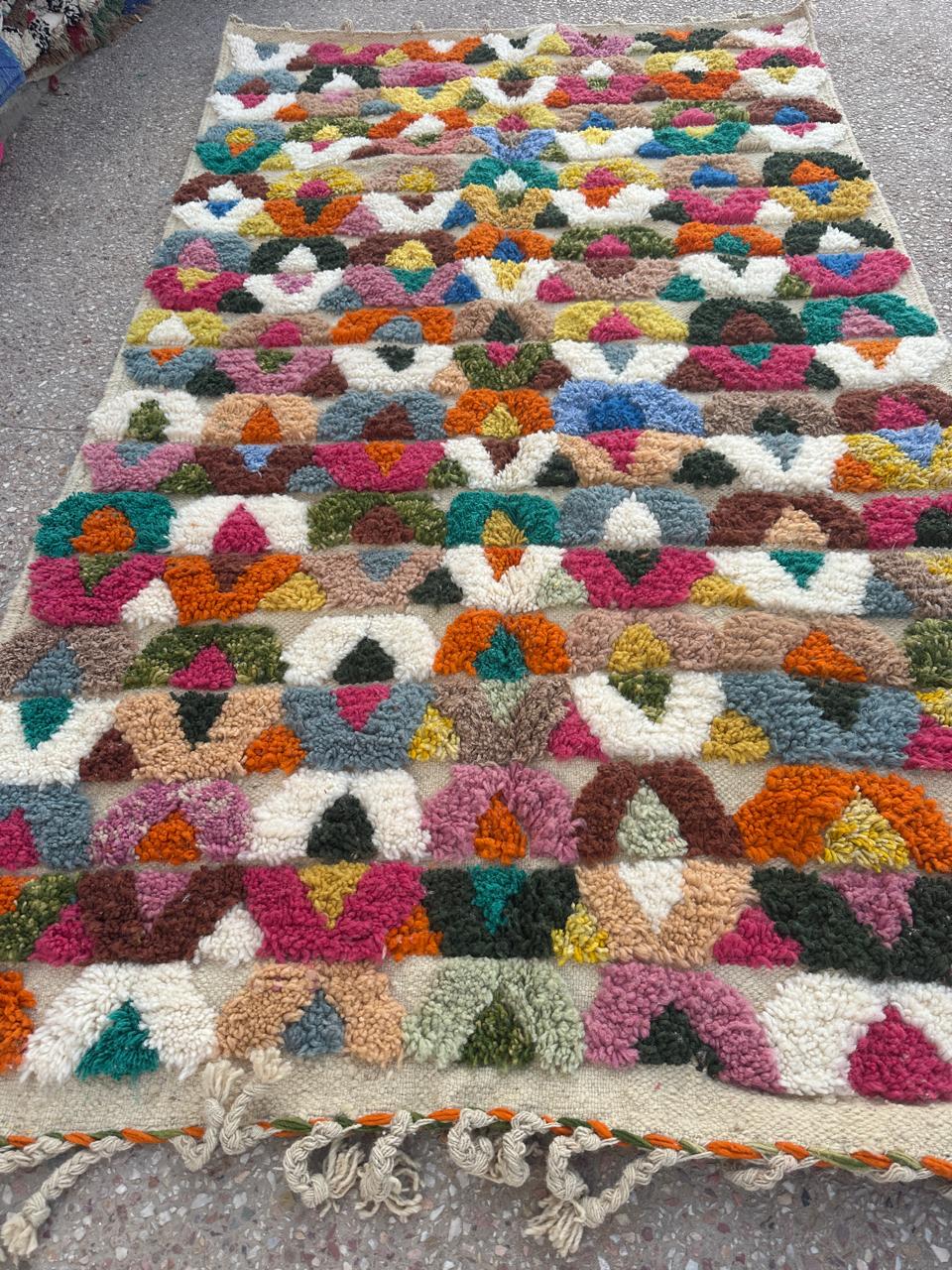 Handmade Azilal Rug, size 250 x 150 cm || 8.2 x 4.92 ft