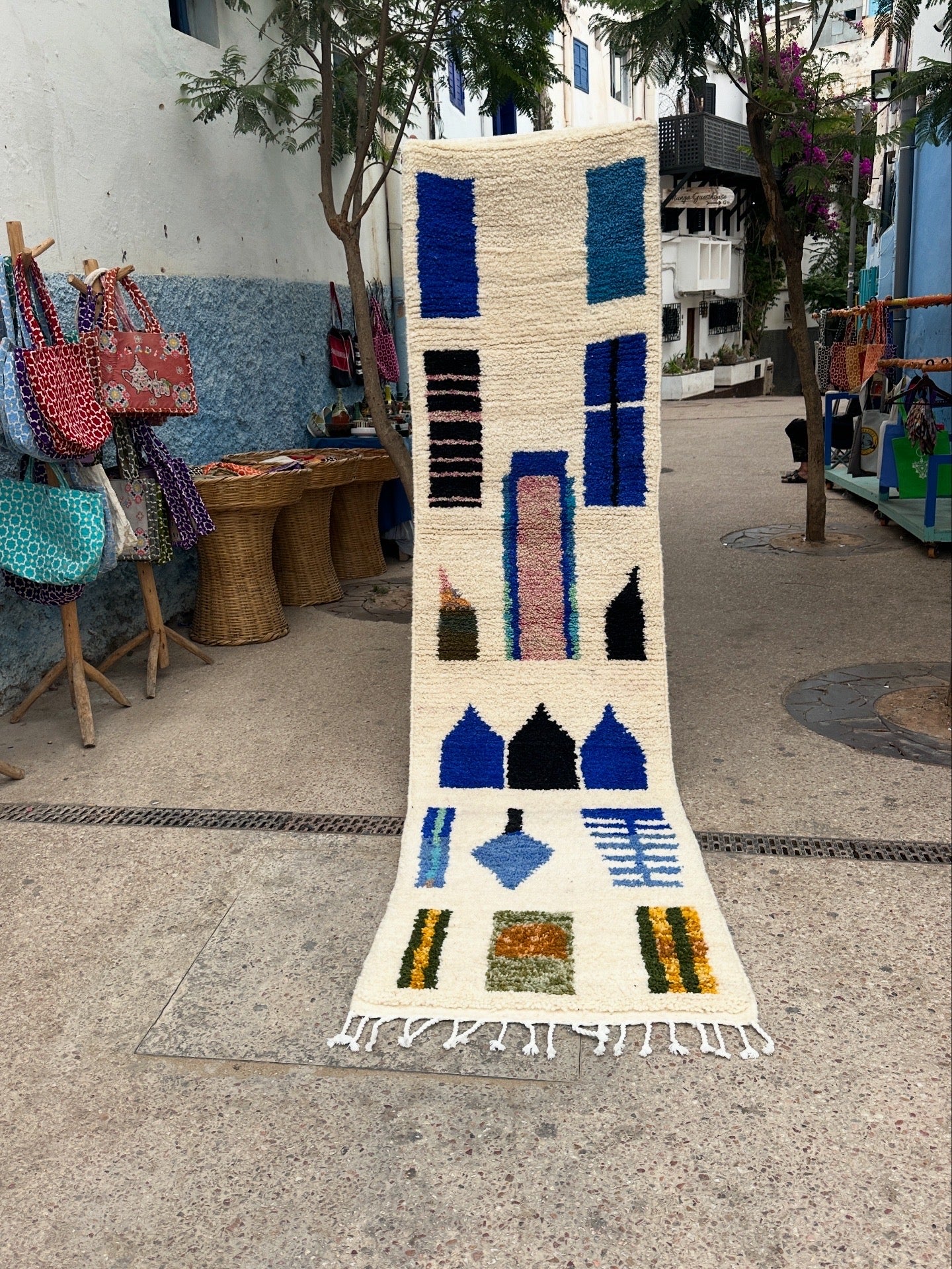 Handmade beni ourain Rug, size 300 x 76 cm