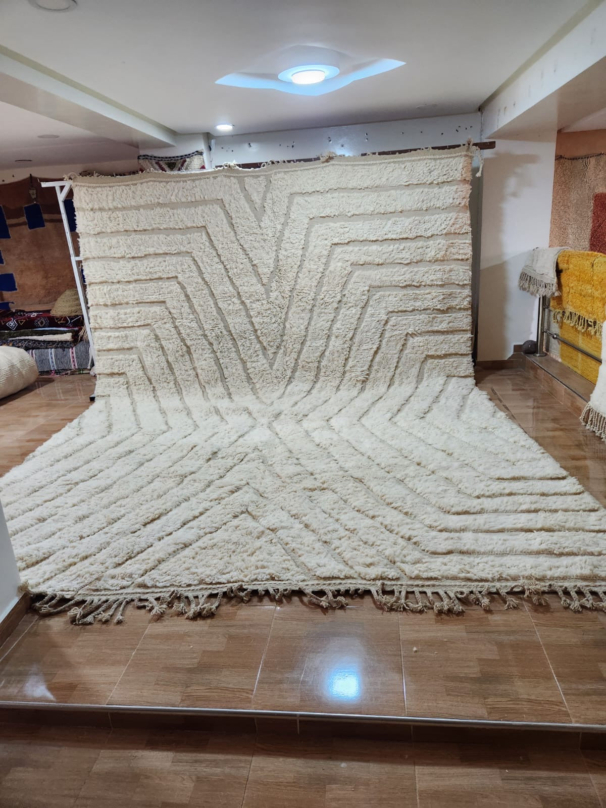 Beni ourani  Rug size 400 x 300 cm (13.12 x 9.84 ft)