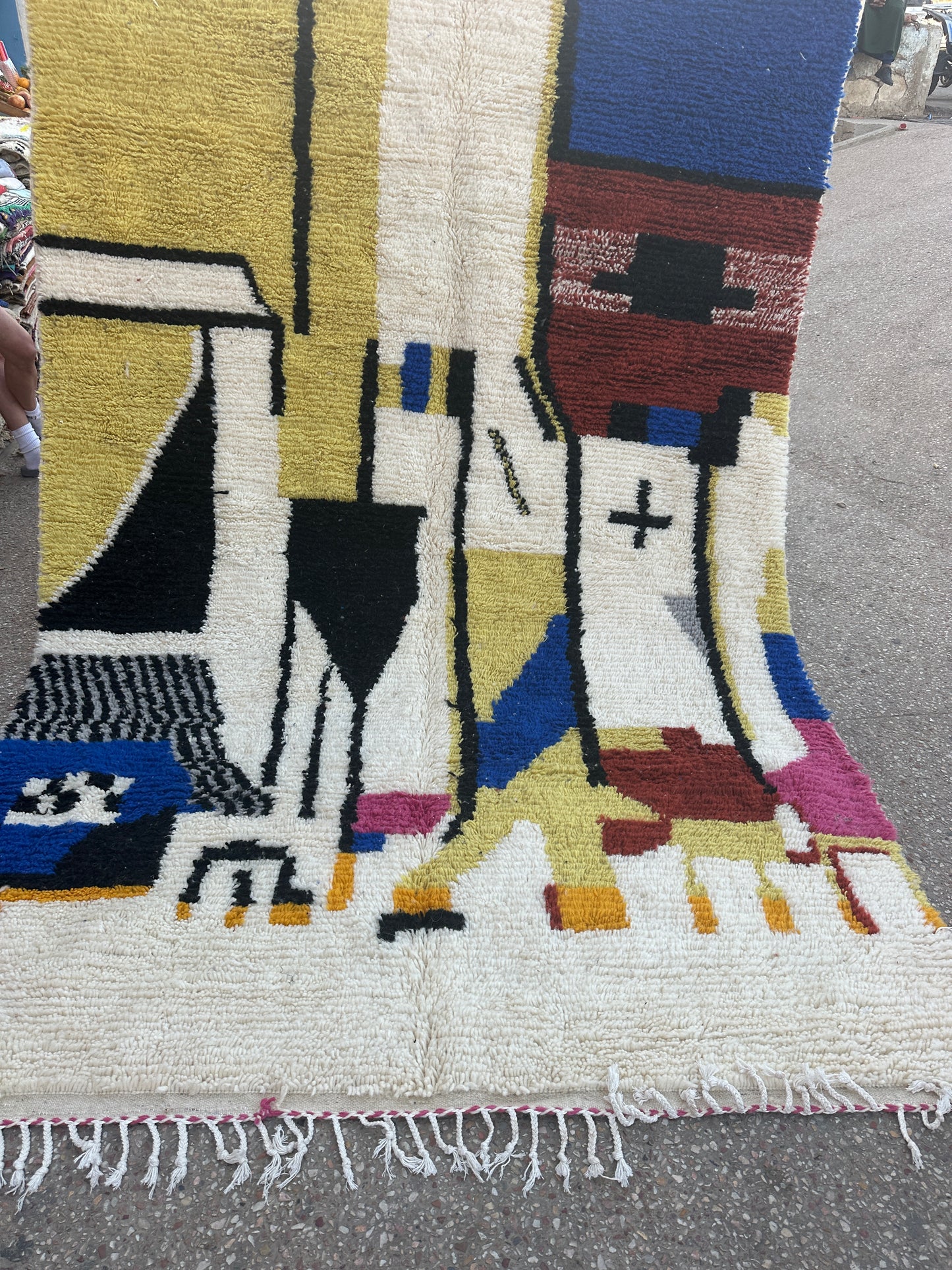 Azilal Rug, size 300 x 200 cm || 9.84 x 6.56 ft