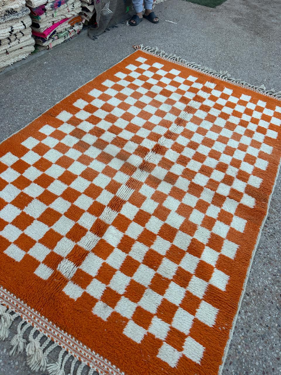 Handmade Beni Ouarain, size 250 x 150 cm || 8.2 x 4.92 ft